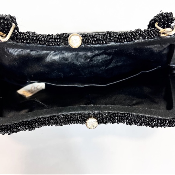 Vintage Delill Black Beaded Sequins Evening Bag Purse W/Strap Glass Kiss Clasp - Picture 10 of 10